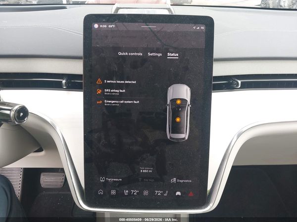 2025 VOLVO EX90