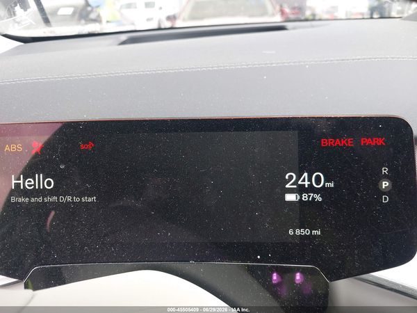 2025 VOLVO EX90