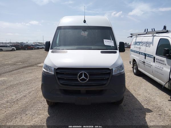 2022 MERCEDES-BENZ SPRINTER 2500 STANDARD ROOF I4