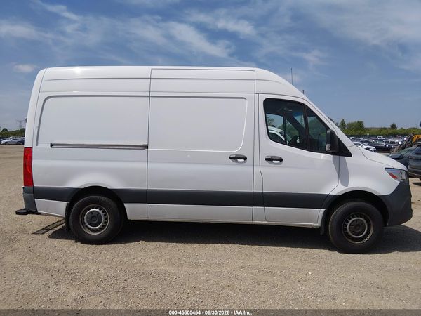 2022 MERCEDES-BENZ SPRINTER 2500 STANDARD ROOF I4