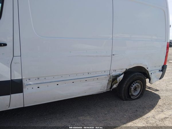 2022 MERCEDES-BENZ SPRINTER 2500 STANDARD ROOF I4