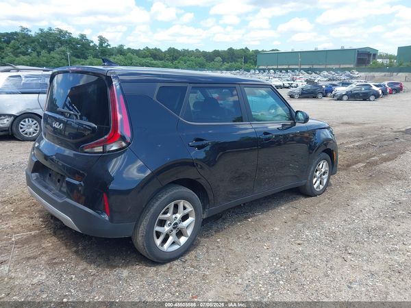 2023 KIA SOUL LX