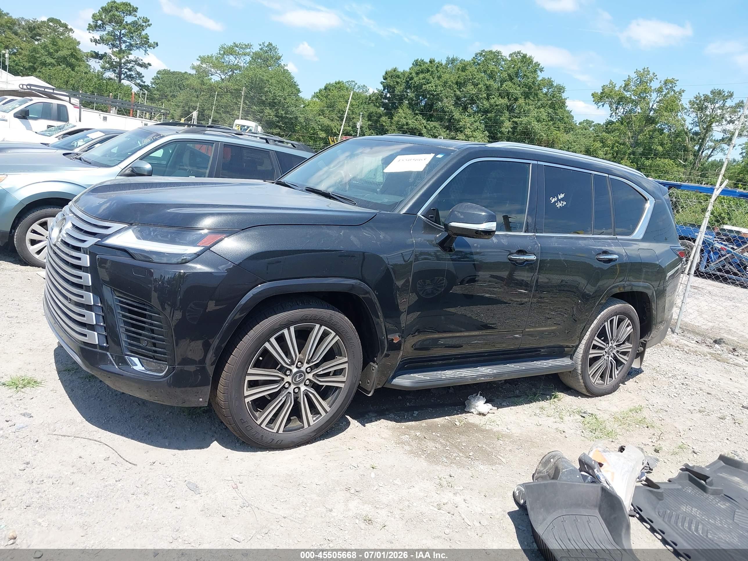 2024 LEXUS LX 600 LUXURY