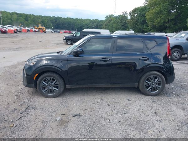 2022 KIA SOUL EX
