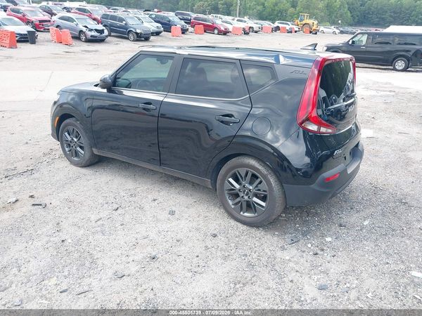2022 KIA SOUL EX
