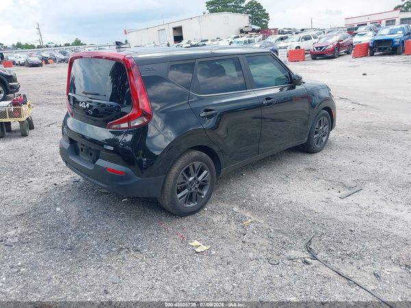 2022 KIA SOUL EX