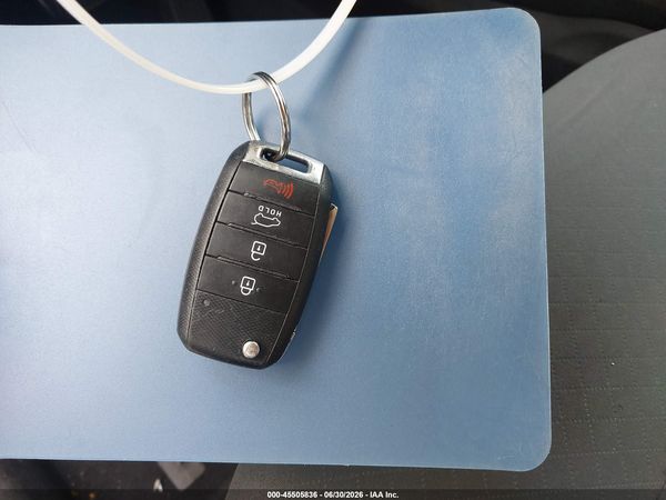 2019 KIA SORENTO 2.4L LX