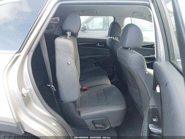 2019 KIA SORENTO 2.4L LX