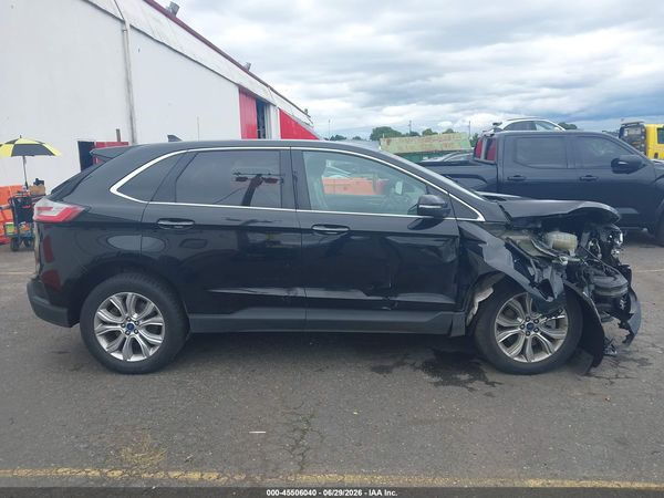 2022 FORD EDGE TITANIUM