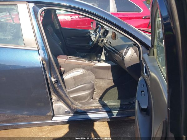 2017 MAZDA MAZDA3 GRAND TOURING
