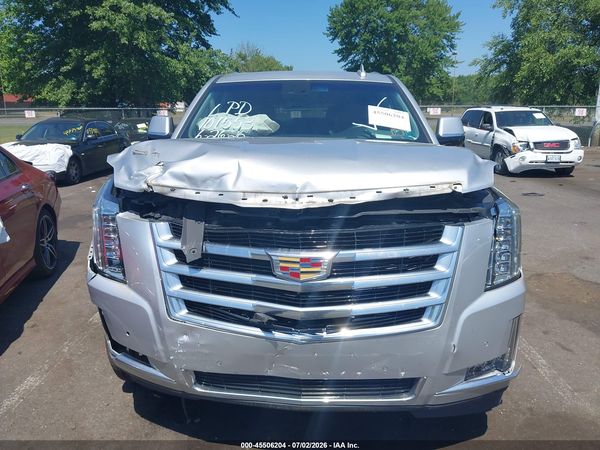 2017 CADILLAC ESCALADE ESV LUXURY