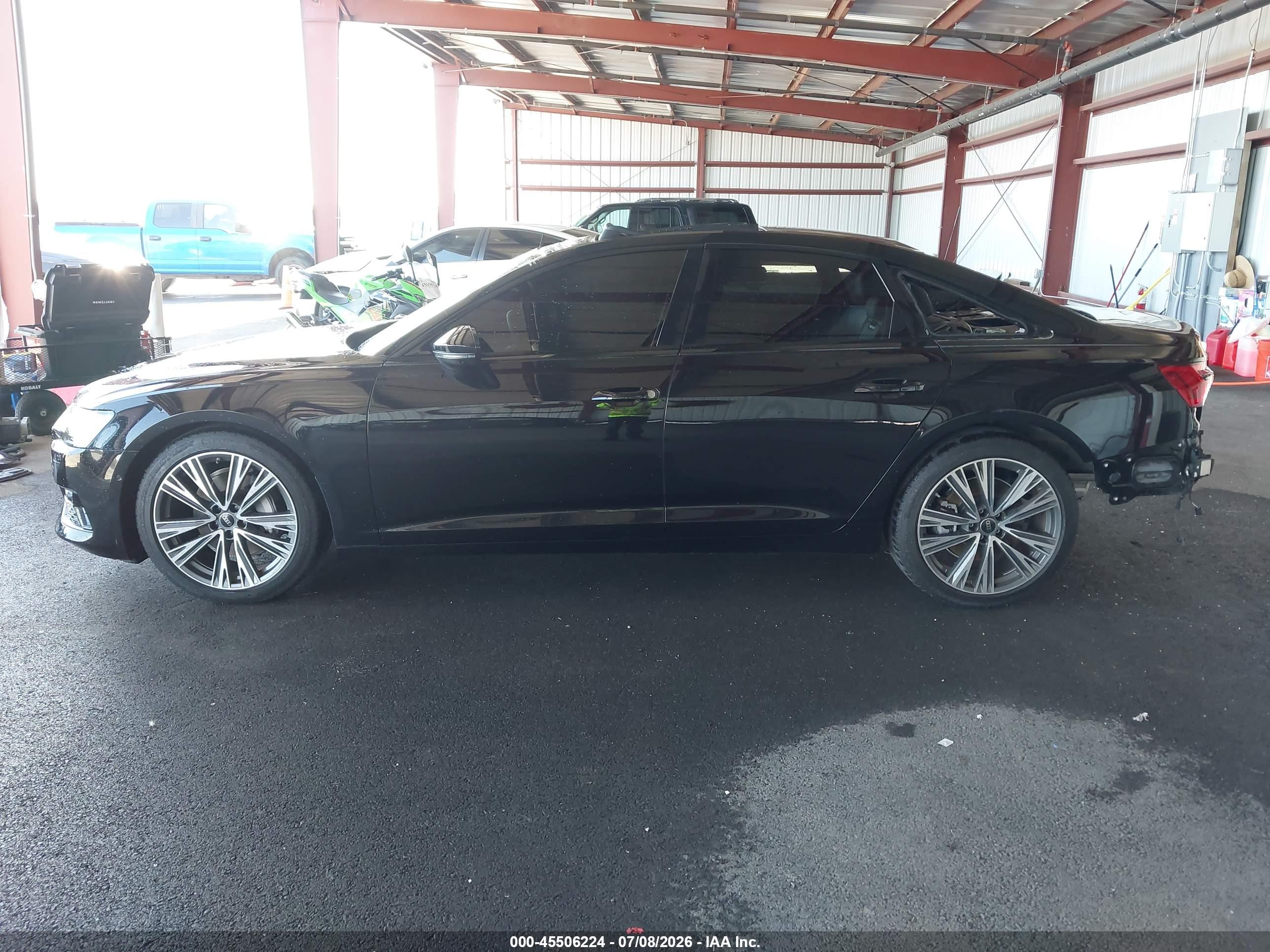 2024 AUDI A6