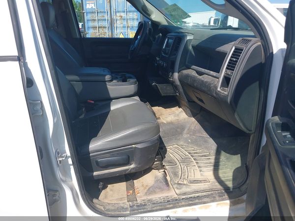 2018 RAM 1500 TRADESMAN  4X4 5'7 BOX