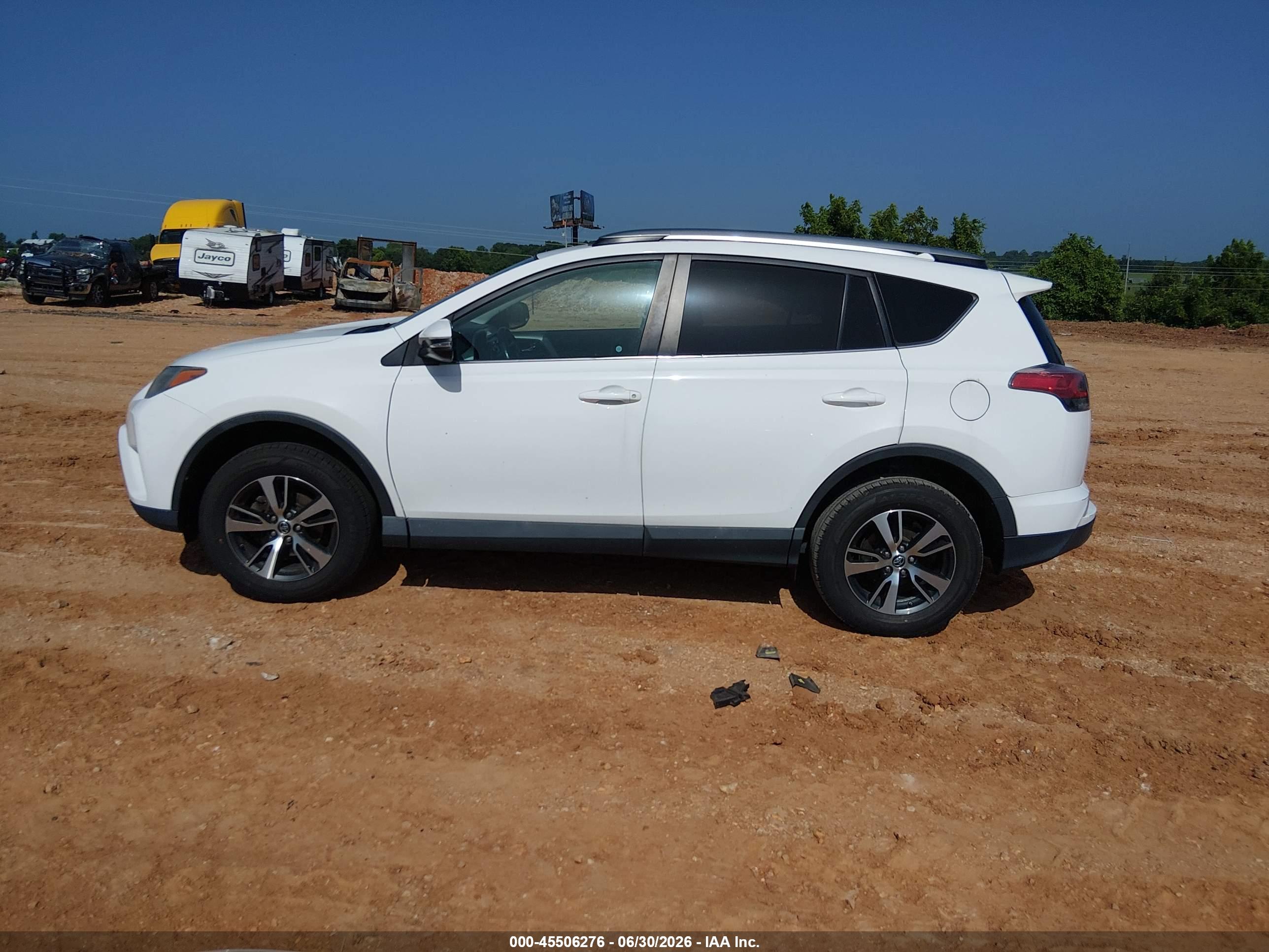 2018 TOYOTA RAV4 XLE