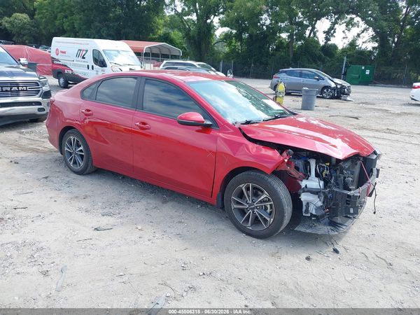 2022 KIA FORTE LXS