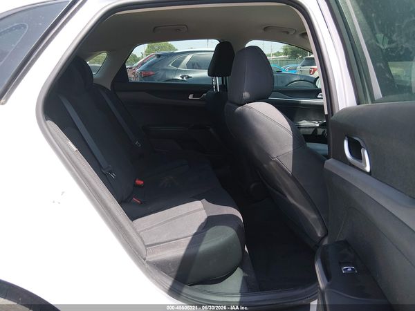 2021 KIA K5 LX