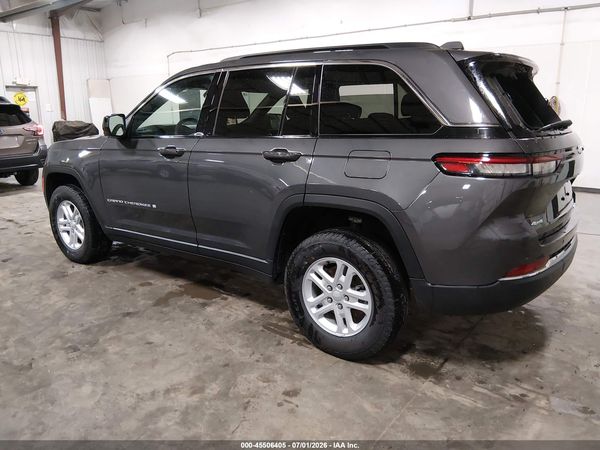 2024 JEEP GRAND CHEROKEE LAREDO 4X4