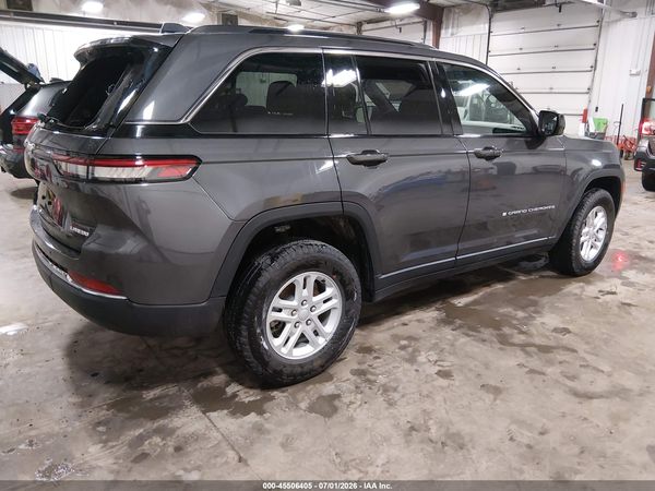 2024 JEEP GRAND CHEROKEE LAREDO 4X4