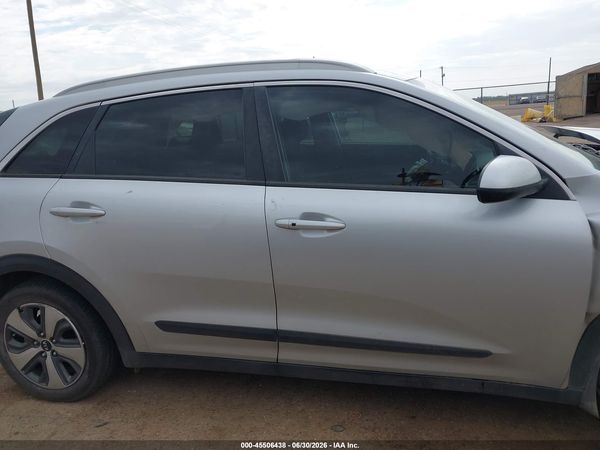 2019 KIA NIRO LX