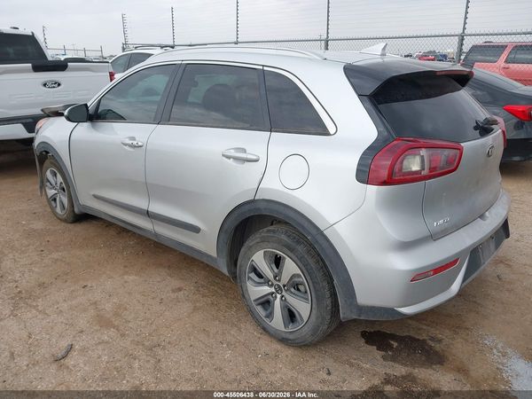 2019 KIA NIRO LX