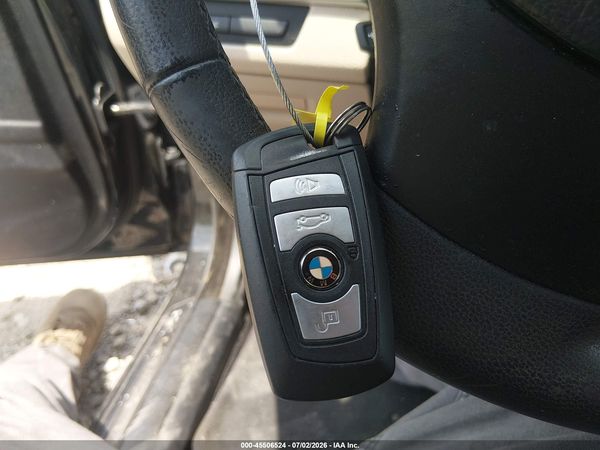 2012 BMW 550I XDRIVE — I11