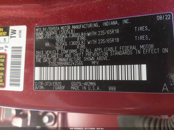 2022 TOYOTA HIGHLANDER XLE