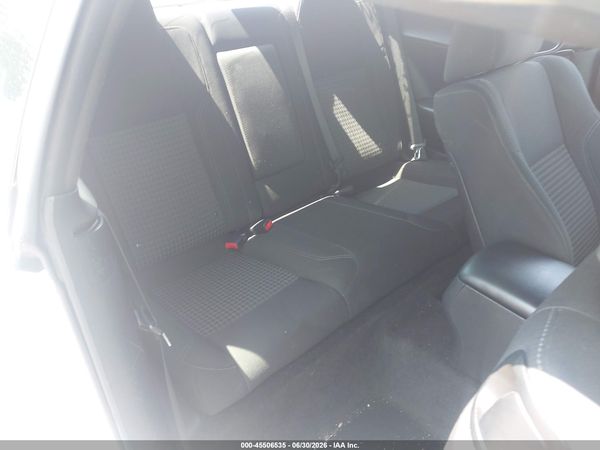 2015 DODGE CHALLENGER SXT