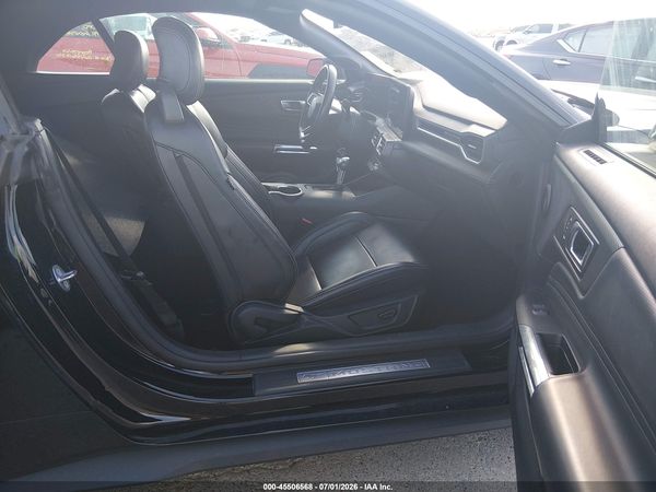 2025 FORD MUSTANG