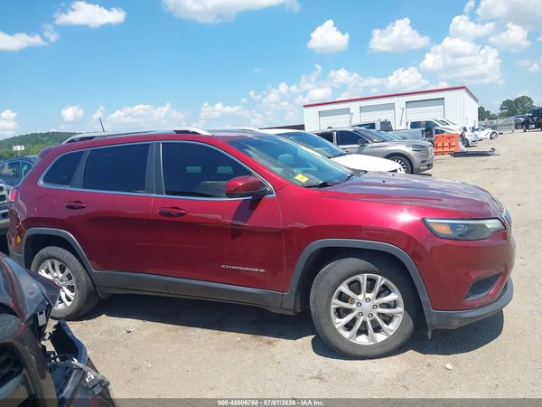 2019 JEEP CHEROKEE LATITUDE FWD