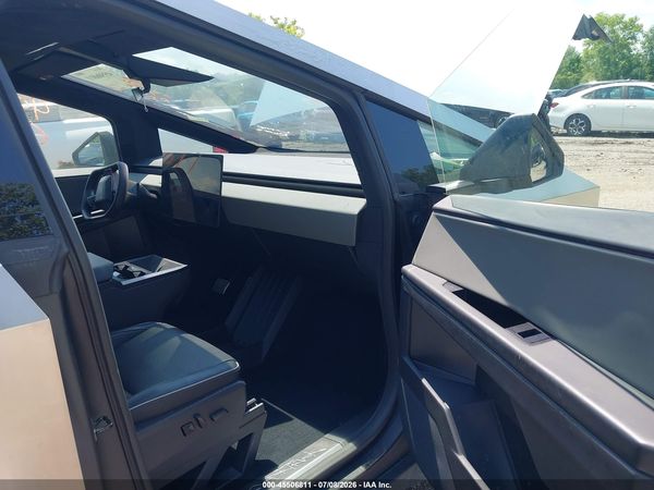 2025 TESLA CYBERTRUCK ALL-WHEEL DRIVE