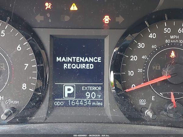 2017 TOYOTA SIENNA LE 8 PASSENGER
