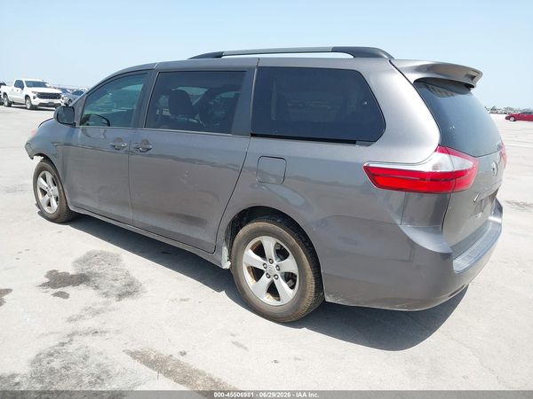 2017 TOYOTA SIENNA LE 8 PASSENGER