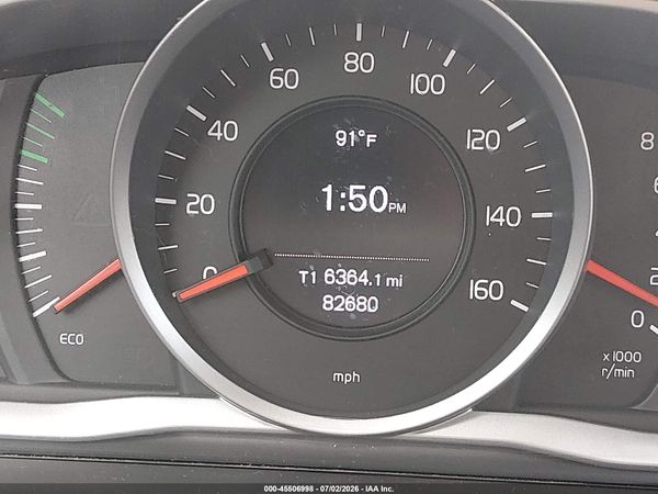 2017 VOLVO XC60 T5 INSCRIPTION