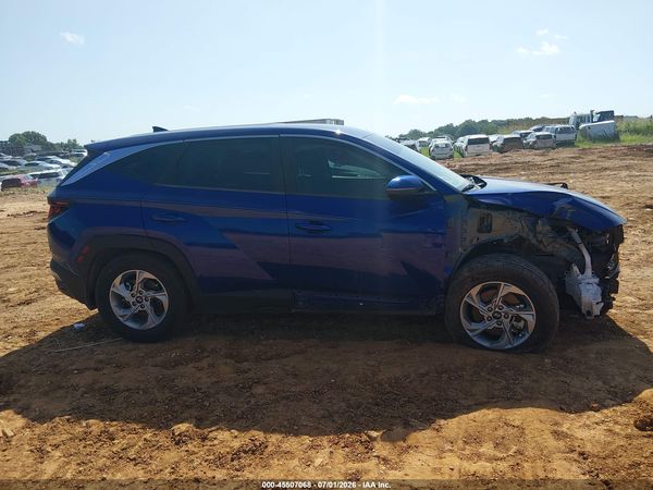2022 HYUNDAI TUCSON SE
