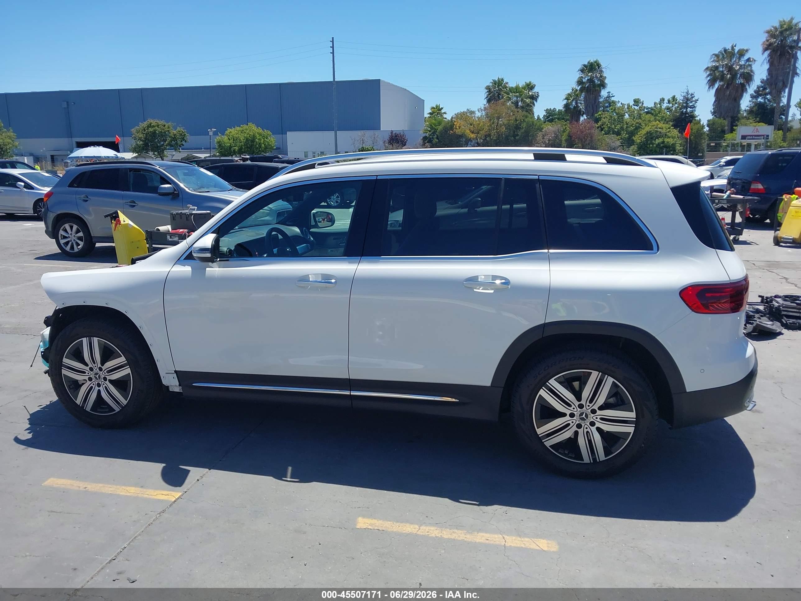 2025 MERCEDES-BENZ EQB 300 SUV 4MATIC