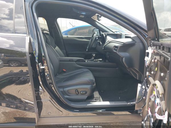 2022 LEXUS UX 200 F SPORT