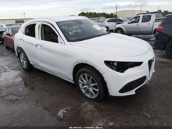 2018 ALFA ROMEO STELVIO TI AWD