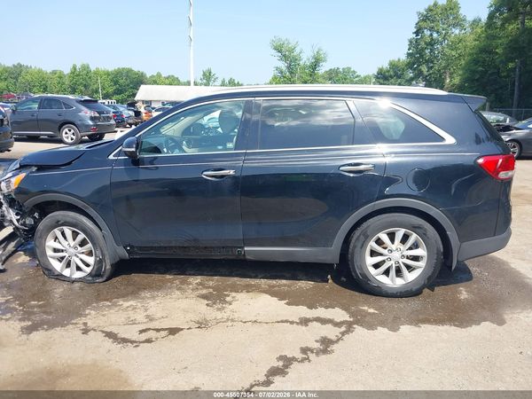 2017 KIA SORENTO 2.4L LX