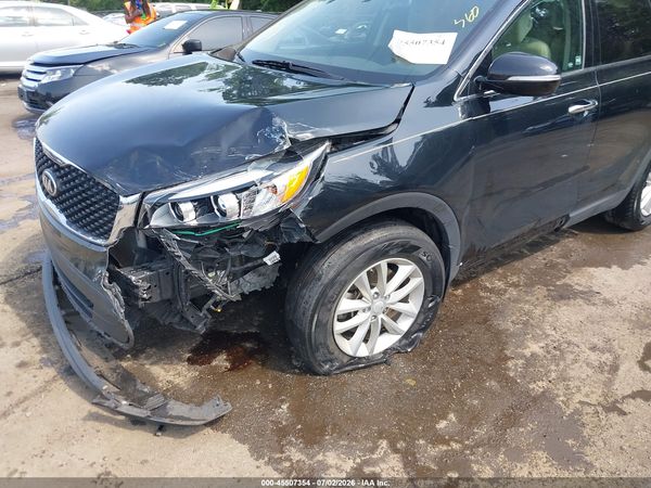2017 KIA SORENTO 2.4L LX