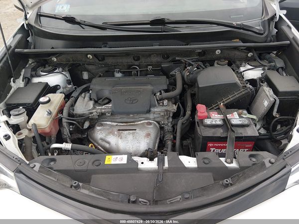 2017 TOYOTA RAV4 SE
