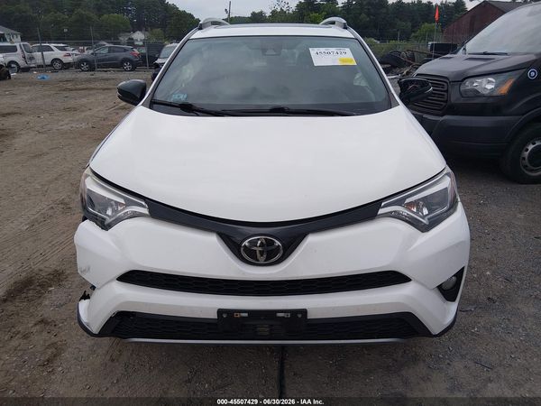 2017 TOYOTA RAV4 SE