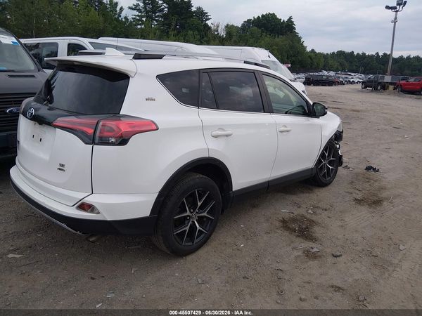2017 TOYOTA RAV4 SE