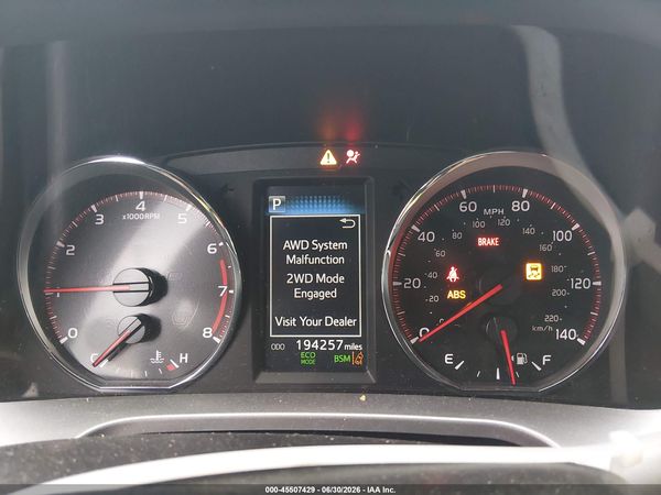 2017 TOYOTA RAV4 SE