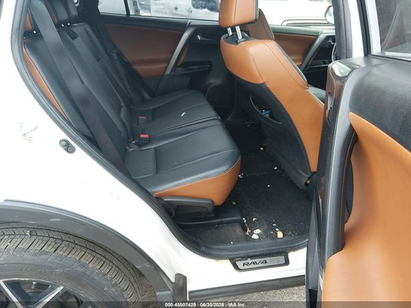 2017 TOYOTA RAV4 SE