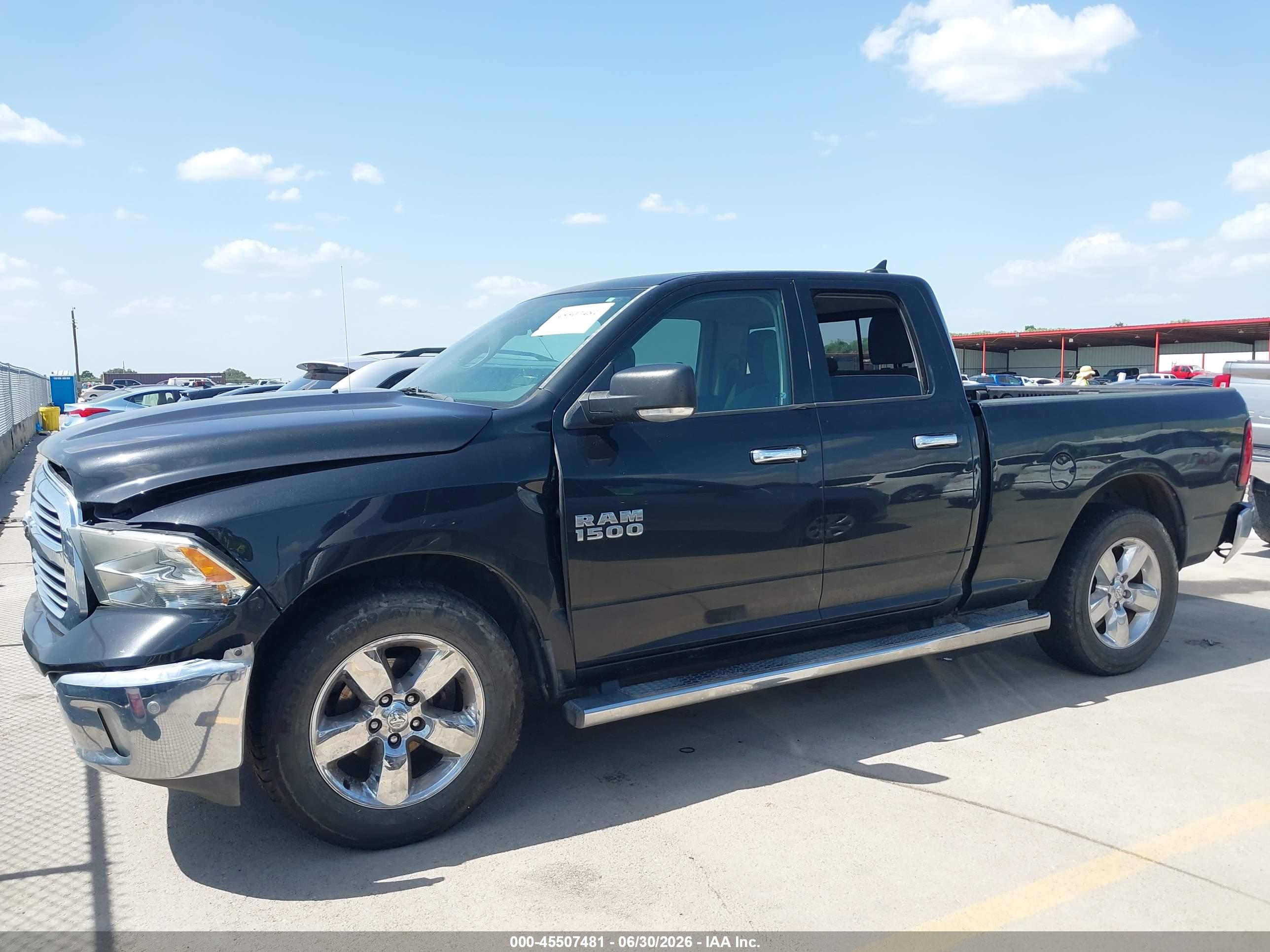 2017 RAM 1500 BIG HORN  4X2 6'4 BOX