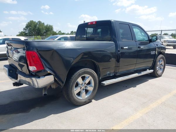 2017 RAM 1500 BIG HORN  4X2 6'4 BOX