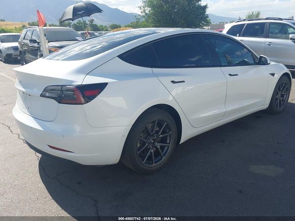 2018 TESLA MODEL 3 LONG RANGE/PERFORMANCE