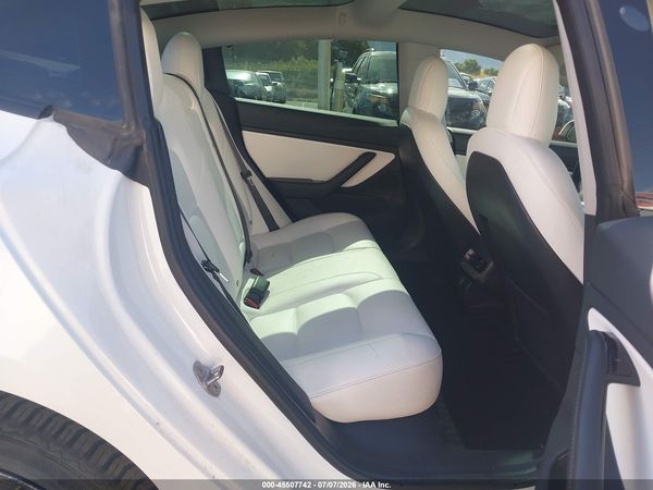 2018 TESLA MODEL 3 LONG RANGE/PERFORMANCE