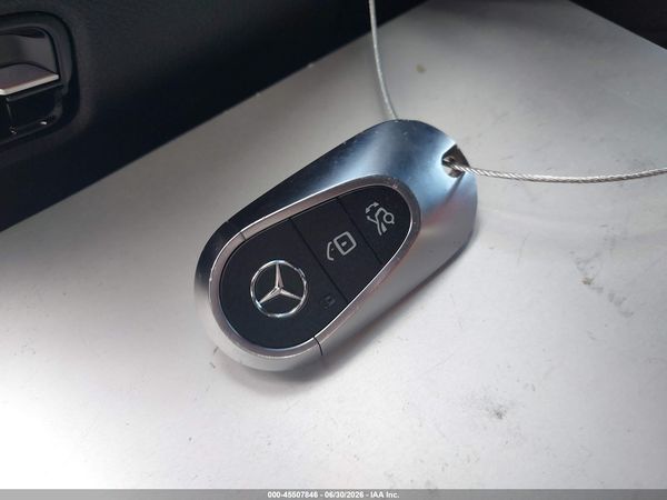 2024 MERCEDES-BENZ C 300 C300