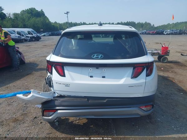 2026 HYUNDAI TUCSON HYBRID BLUE SE
